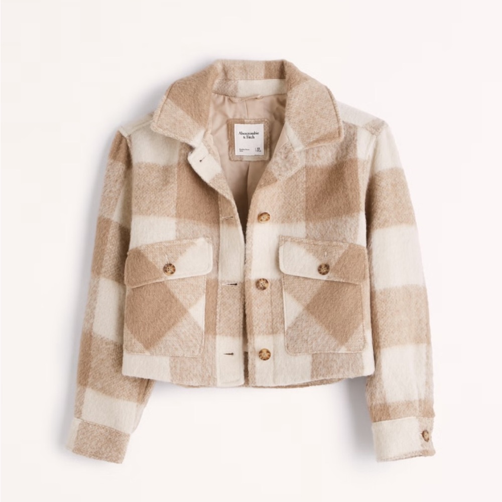 Abercrombie Cropped Cozy Shirt Jacket Plaid Beige/Tan/White Size xs